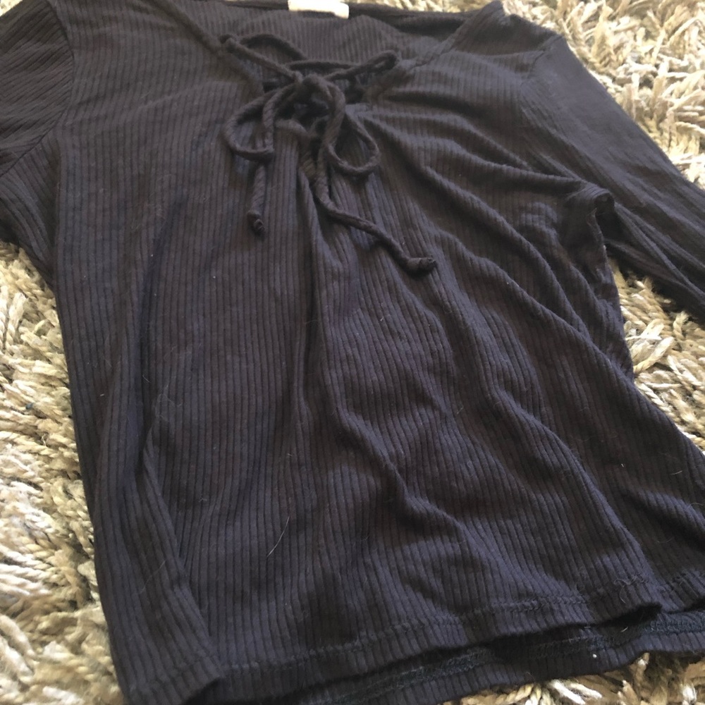 Black long sleeve with cleavage tie